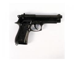 Replica inerte da collezione di pistola Beretta 92F (libera vendita)